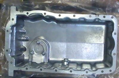 Metal engine oil pan with bolts