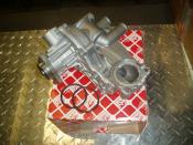 New water pump with gaskets and box.